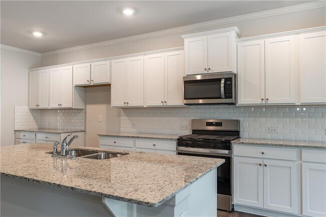 Foto del edificio - 331 Belmont Dr