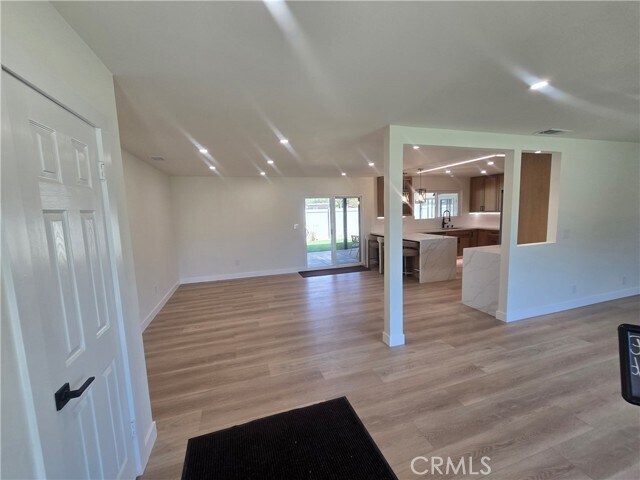 Foto del edificio - 1531 Elm Dr