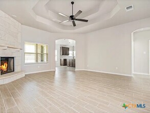 Building Photo - 602 Dred Roger Circle