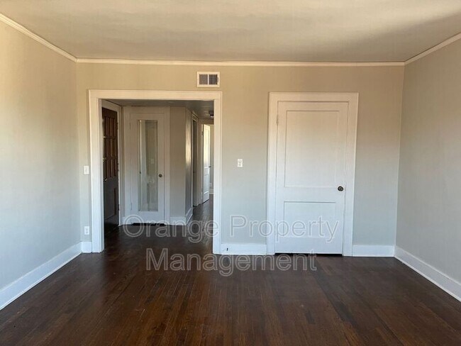 Building Photo - 812 N 33rd St