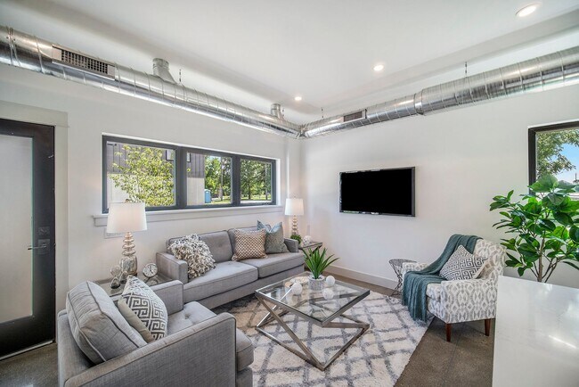 Foto del edificio - 560/562 Cleveland St