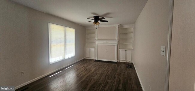 Foto del edificio - 144 Greenfield Rd