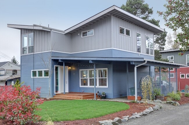 Building Photo - 3525 SW 100th St
