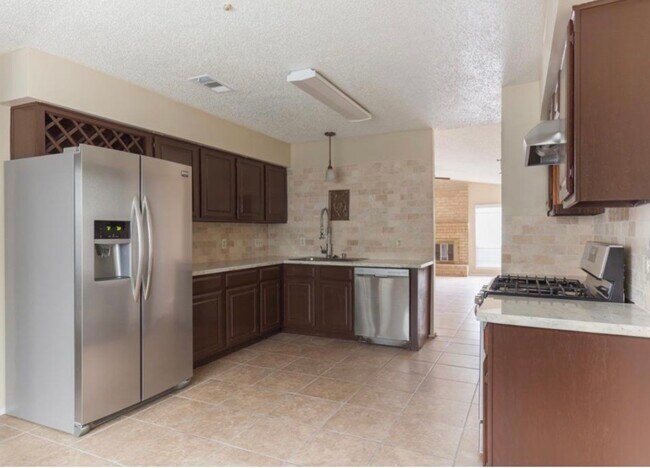 Foto del edificio - 11807 Dellfern Ct