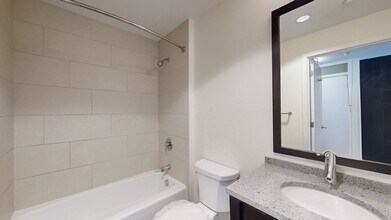 Interior Photo - Capitol View on 14th