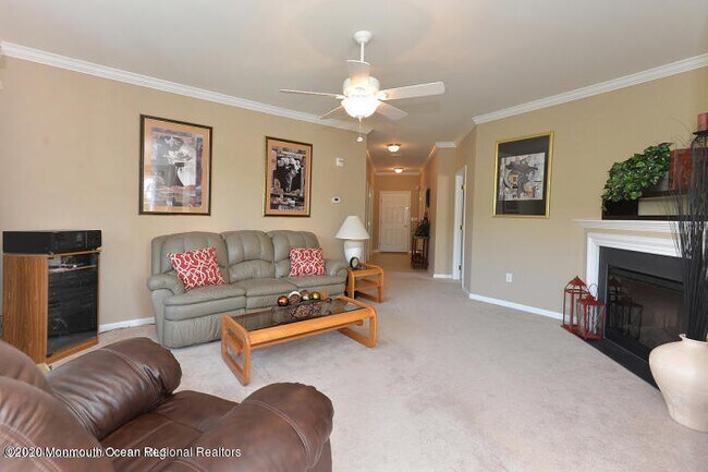 Foto del edificio - 322 Mill Pond Way