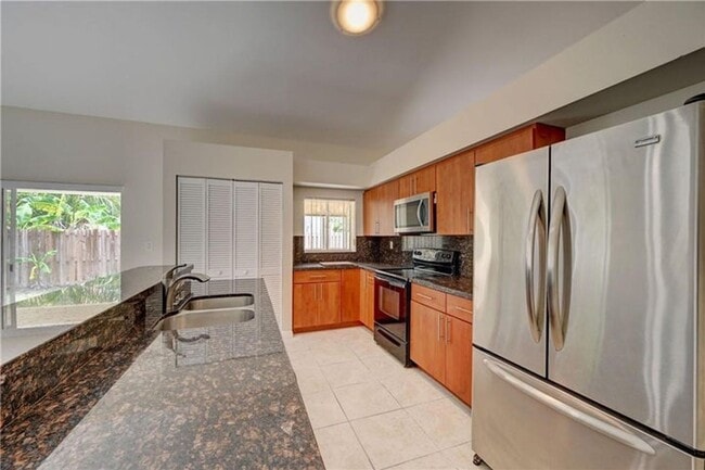 Photo - 13348 NW 13TH Street House