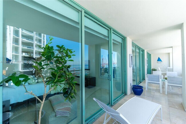 Foto del edificio - 3400 SW 27th Ave