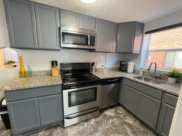 Foto del edificio - 3390 S Pearl St