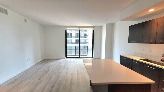 Foto del edificio - 55 SW 9th St
