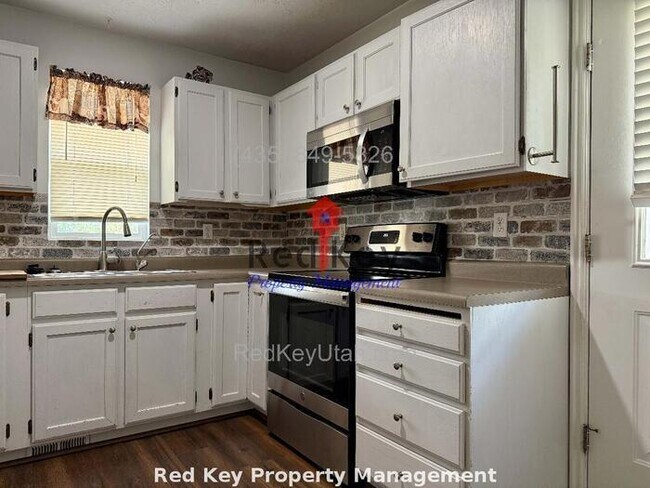 Foto del edificio - 700 S Single Family Home