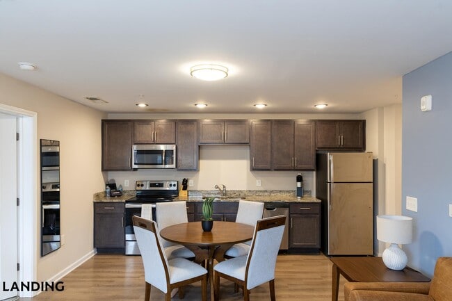 Building Photo - 602 Laconia Cir