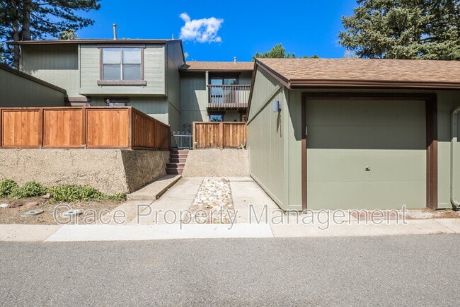 Photo - 4608 Greenbriar Ct Townhome