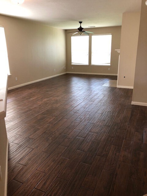 Building Photo - 16826 Shoal Park Dr