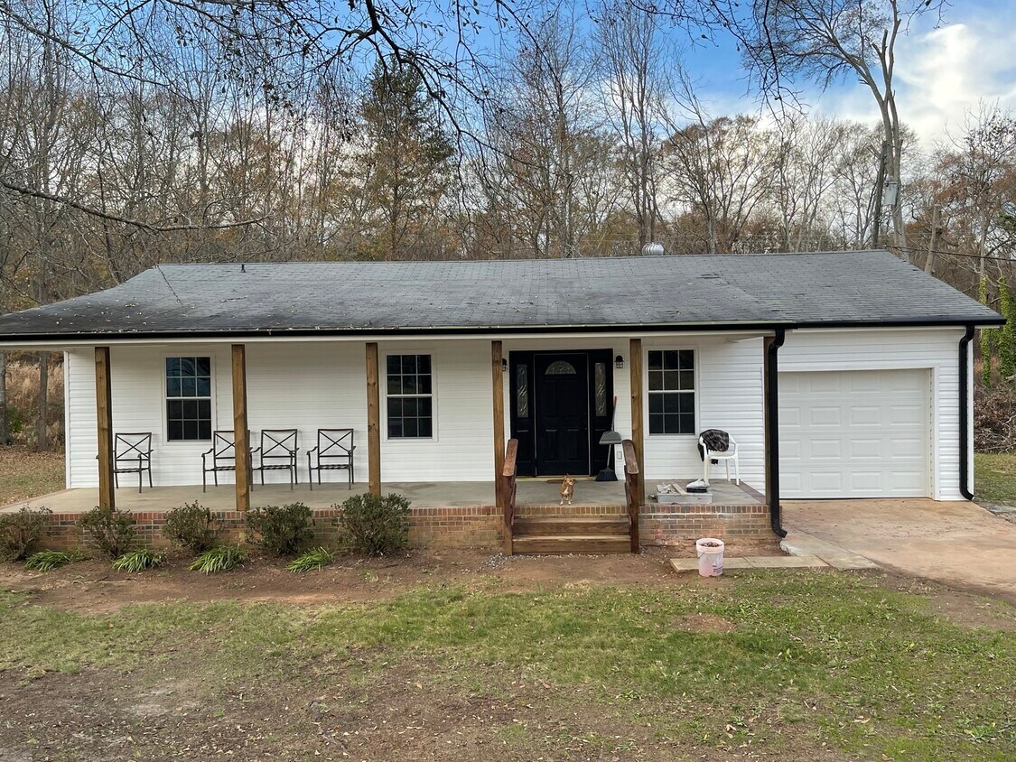 118 L St, Williamston, SC 29697 House for Rent in Williamston, SC