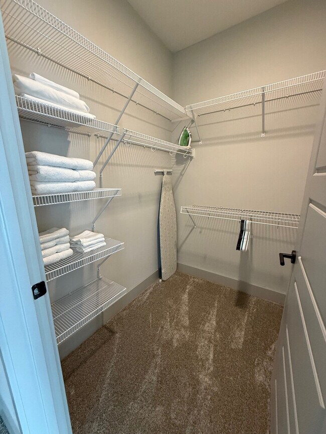 Foto del edificio - 3699 Lenox Rd NE