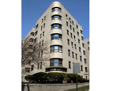 Primary Photo - 2 N Broadway