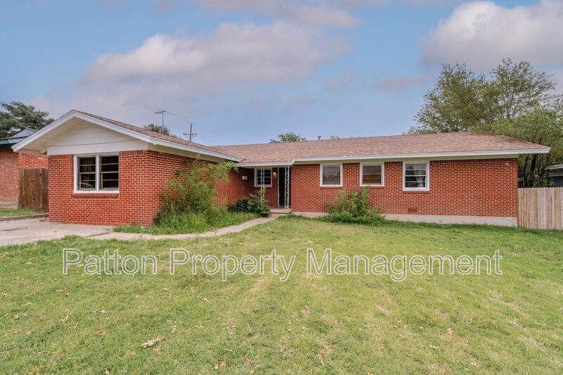 Primary Photo - 1703 Pecos St