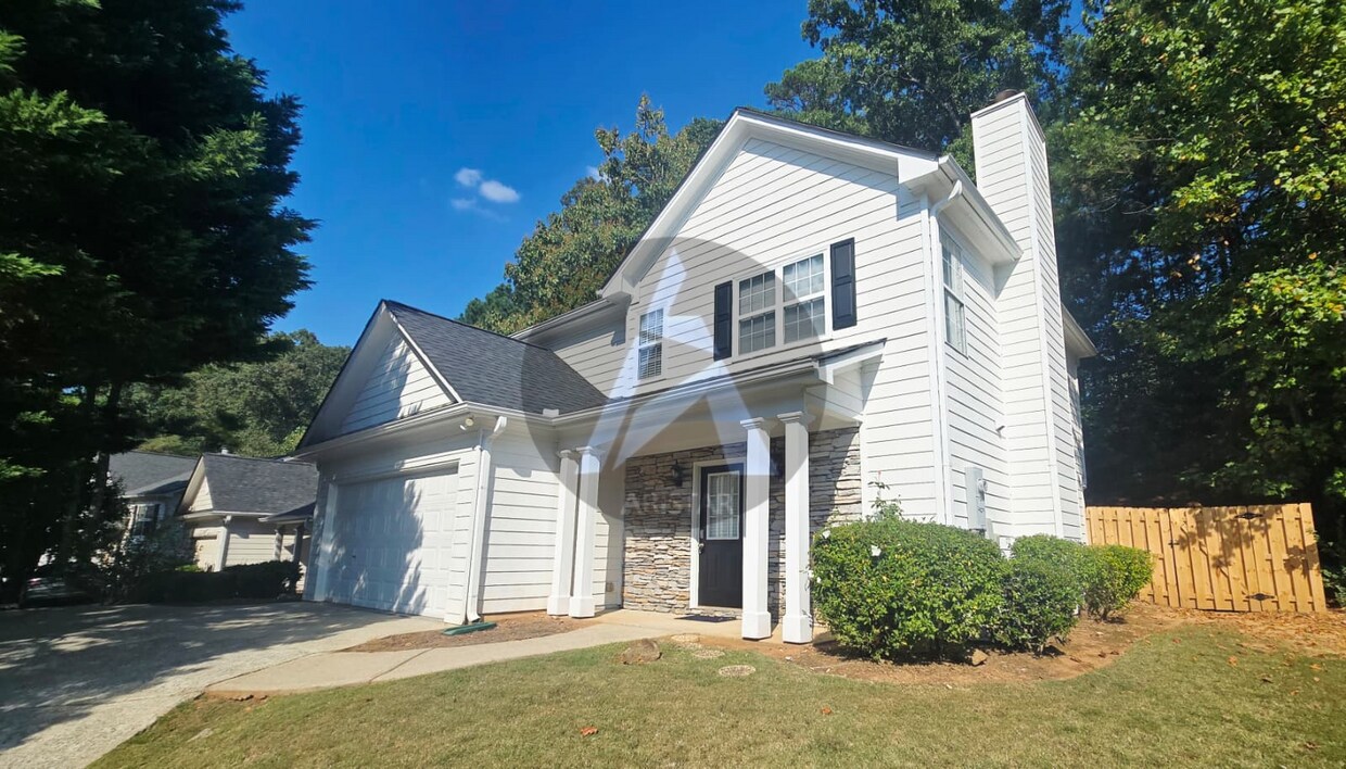 Foto principal - 2624 McGuire Dr