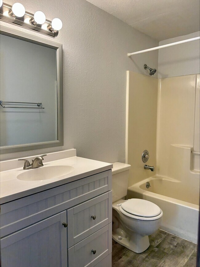 2280 Douglas Rd, Ferndale, WA 98248 Condo for Rent in Ferndale, WA