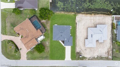 Building Photo - 1509 NW 3rd Pl
