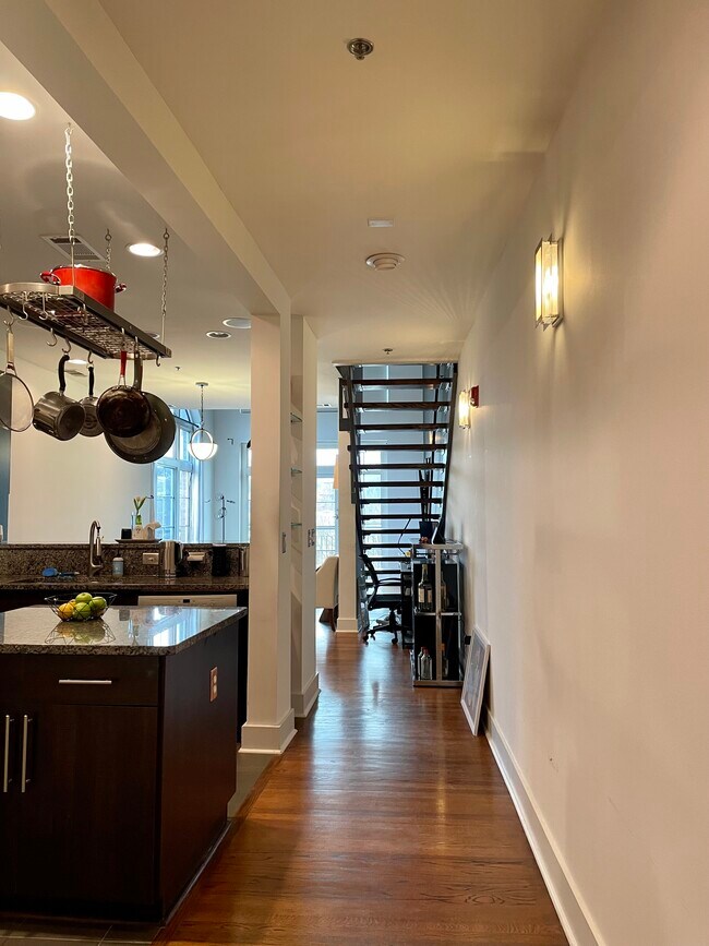 Foto del edificio - 1253 Caroline St NE