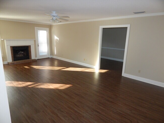 Foto del edificio - 2846 Willow Wood Cir