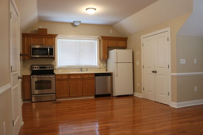 Foto del edificio - I Bedroom Studio Townhome in North Augusta!