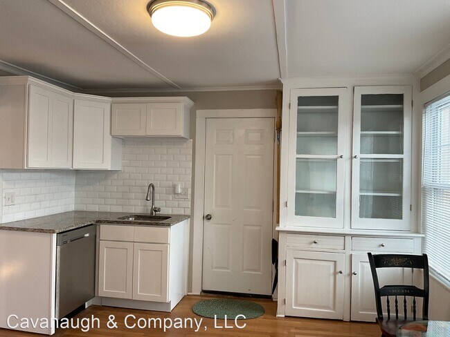 Building Photo - 3 br, 1 bath House - 16 Evergreen Ave