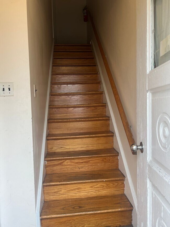 Foto del edificio - 7330 Bingham St