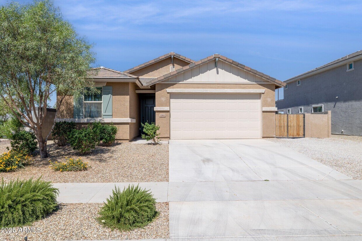 Primary Photo - 23012 N 178th Ln