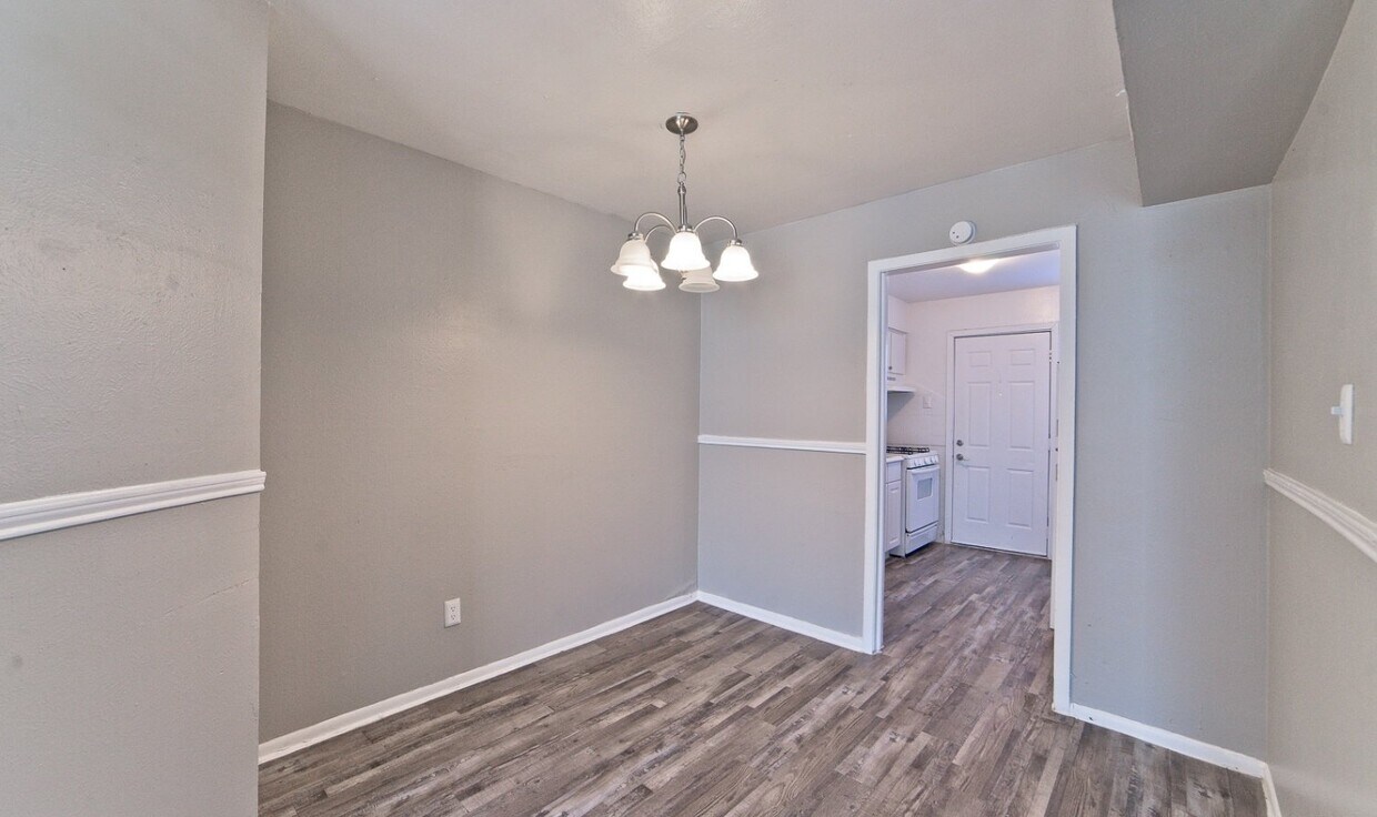 Park Row Apartments Apartments in Arlington, TX