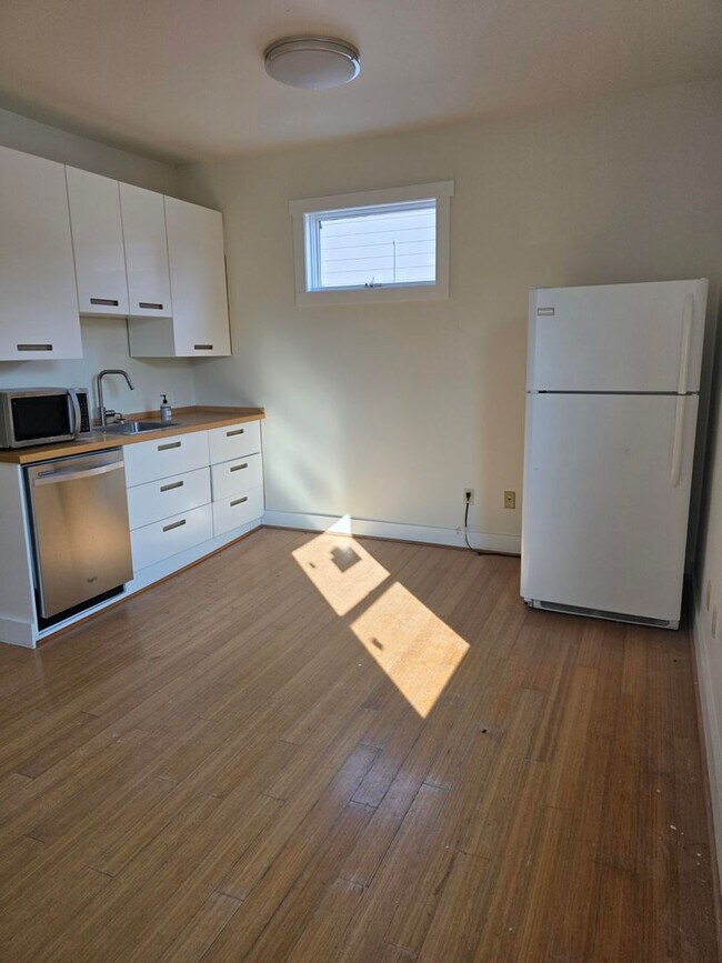 Foto del edificio - FREMONT COURT