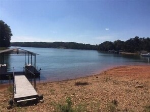 Building Photo - 5580 Williams Shores Dr