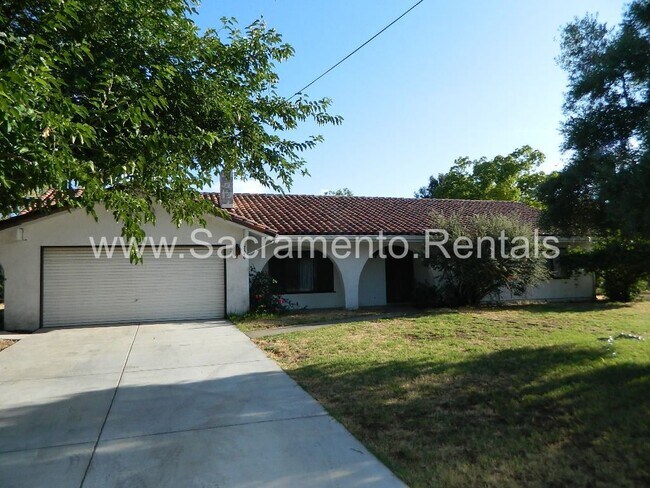 Building Photo - 3 br, 2 bath House - 2840 Central Avenue