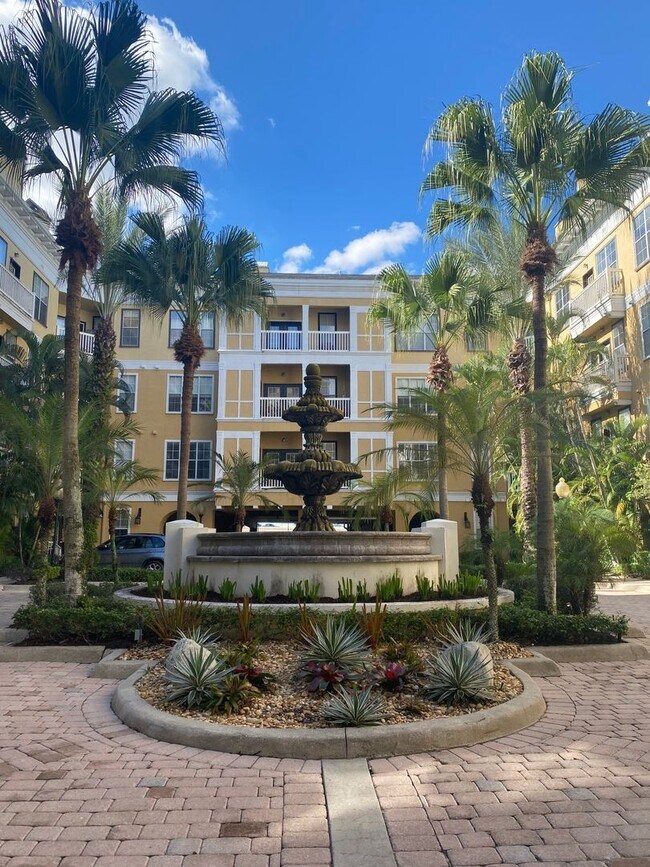 Foto del edificio - 806 N Orange Ave