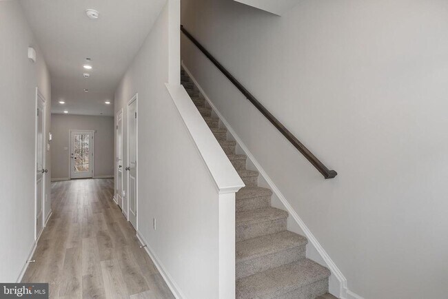 Foto del edificio - 69 Alexander Wy