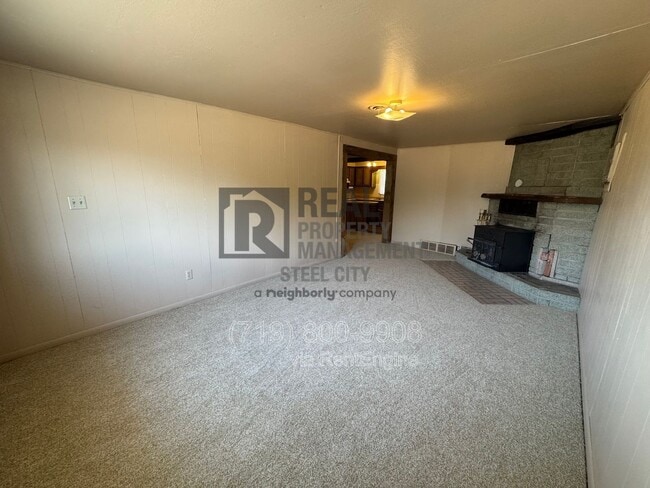 Foto del edificio - 2401 Overton Rd