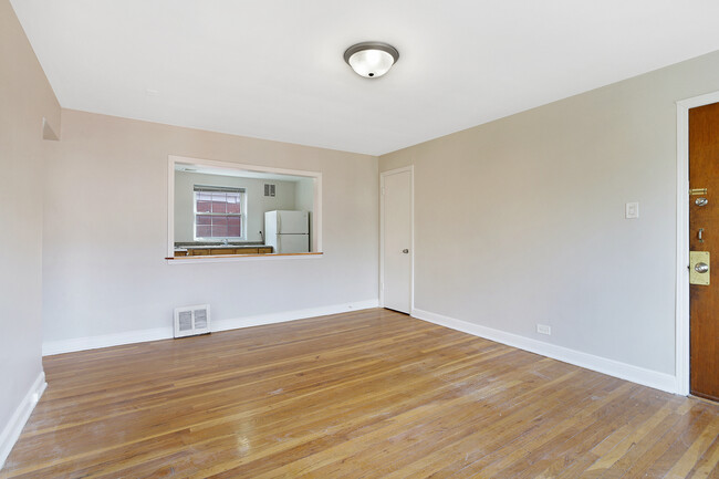 Building Photo - 959 Dobson St