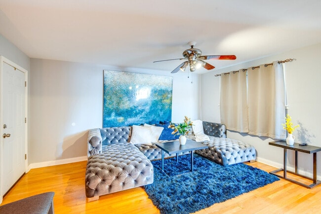 Foto del edificio - 8138 S Kedzie Ave