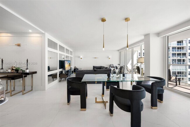 Foto del edificio - 4300 N Ocean Blvd