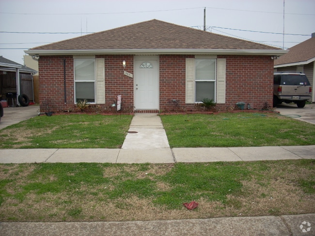 Building Photo - 3823 Jupiter Dr