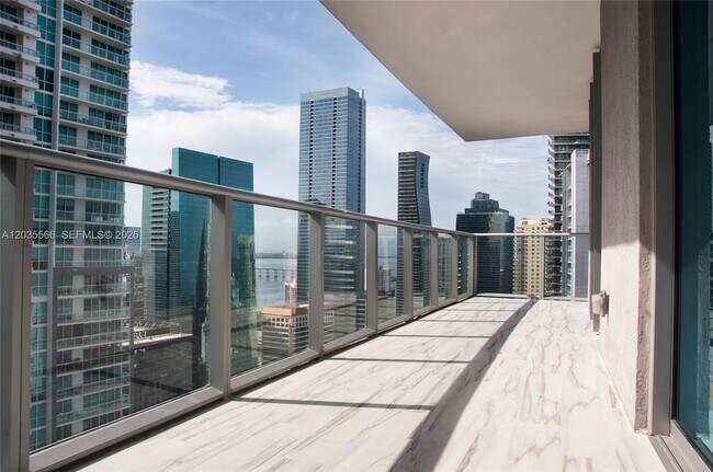 Foto del edificio - 1100 S Miami Ave
