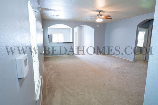 Foto del edificio - 7880 Galleon Field Ln