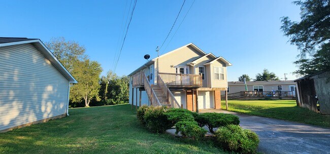 Foto del edificio - 4532 Winslow Dr
