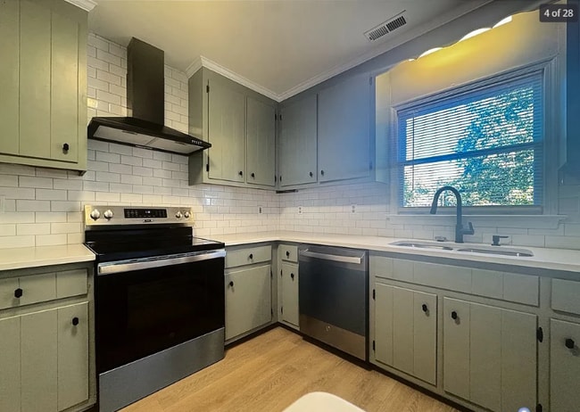 Building Photo - 1706 Hungary Rd