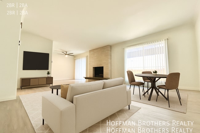 Building Photo - 2106 S Bentley Ave