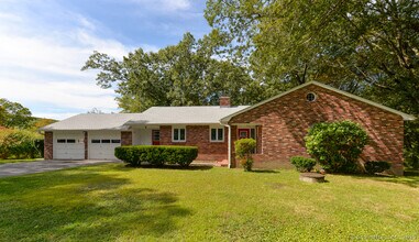 Building Photo - 62 Candlewood Lake Rd