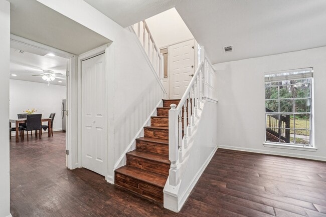 Foto del edificio - 3103 Glade Springs Dr