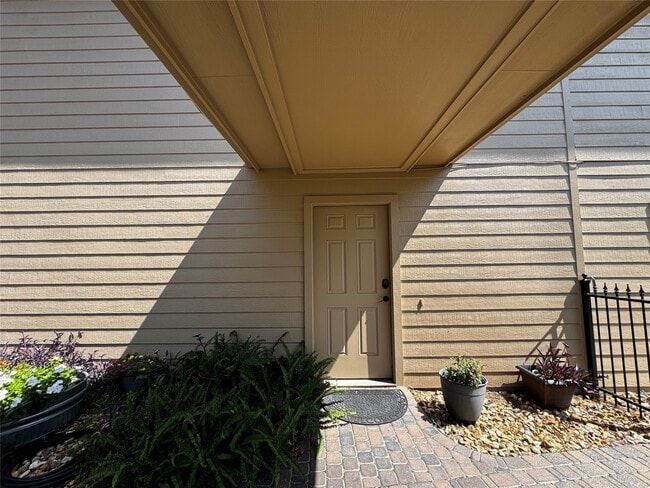 Building Photo - 25542 Richards Rd
